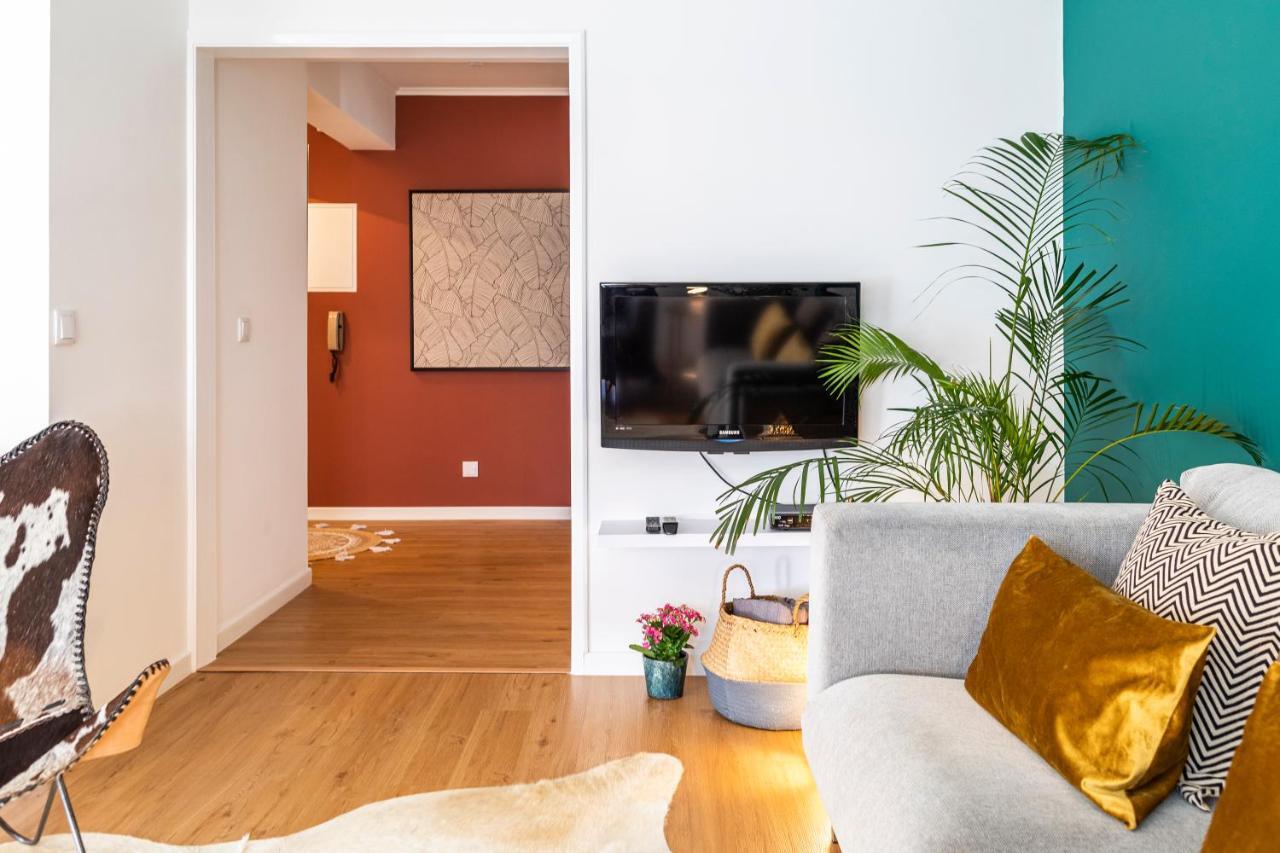 Toi Et Moi Apartments-Guests Speek For Us! 蓬塔德尔加达 外观 照片